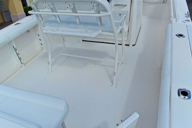 Thumbnail 30 for Used 2004 Edgewater 265 Center Console boat for sale in West Palm Beach, FL