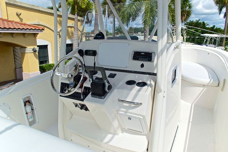 Thumbnail 48 for Used 2004 Edgewater 265 Center Console boat for sale in West Palm Beach, FL