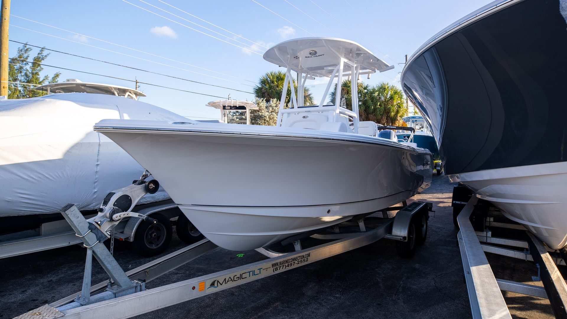 New 2022 Sea Hunt Ultra 234 #0370 image 1