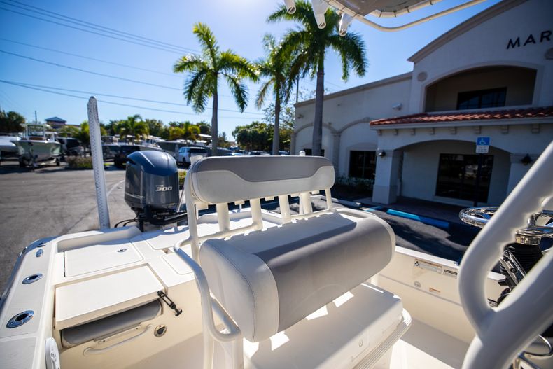 Thumbnail 31 for Used 2016 Skeeter SX240 boat for sale in West Palm Beach, FL