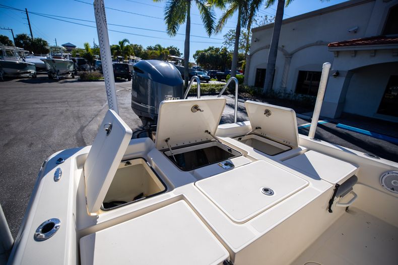 Thumbnail 14 for Used 2016 Skeeter SX240 boat for sale in West Palm Beach, FL