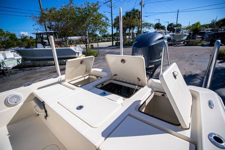Thumbnail 17 for Used 2016 Skeeter SX240 boat for sale in West Palm Beach, FL