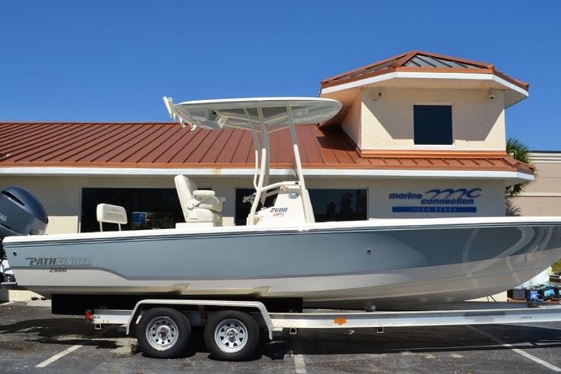 New 2016 Pathfinder 2600 HPS Bay Boat boat for sale in Vero Beach, FL