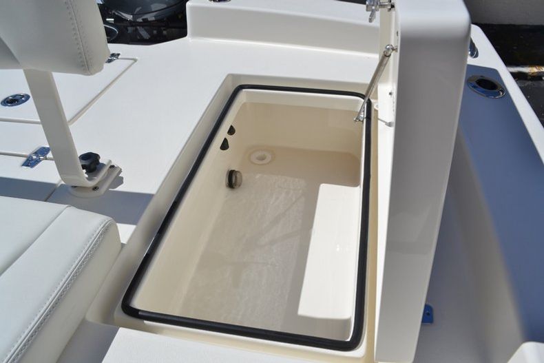 Thumbnail 22 for New 2016 Pathfinder 2600 HPS Bay Boat boat for sale in Vero Beach, FL