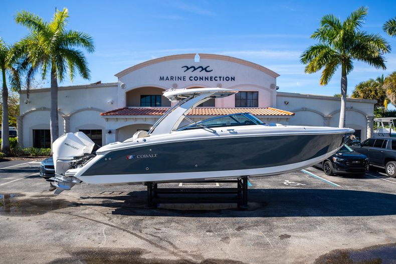 Thumbnail 0 for New 2022 Cobalt 30SC boat for sale in West Palm Beach, FL
