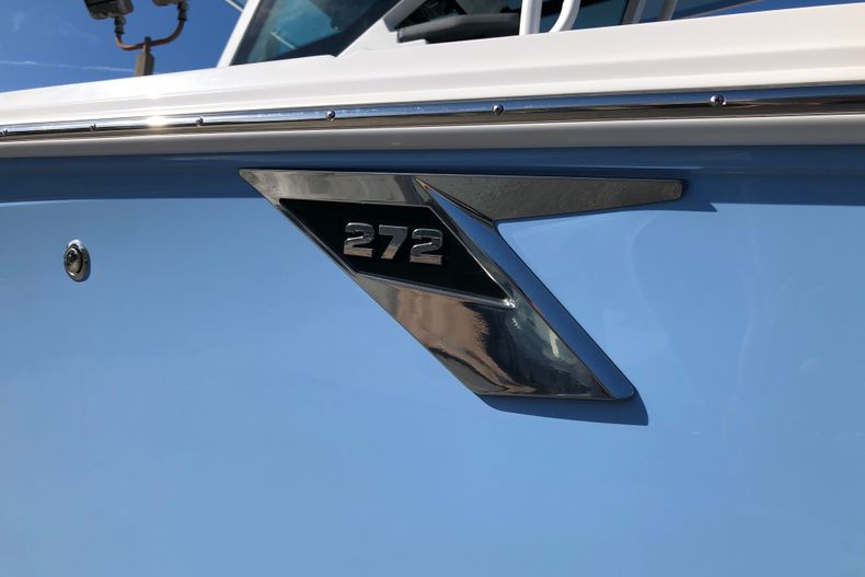 Thumbnail 3 for New 2022 Blackfin 272CC boat for sale in Vero Beach, FL