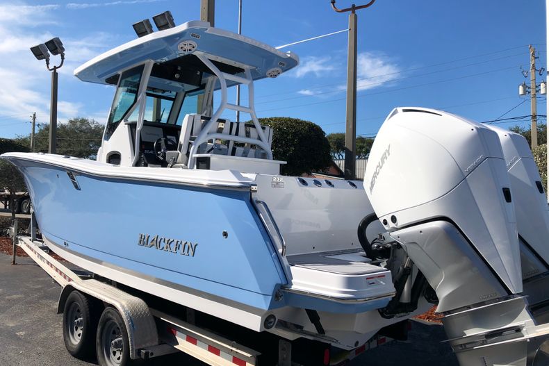 Thumbnail 4 for New 2022 Blackfin 272CC boat for sale in Vero Beach, FL