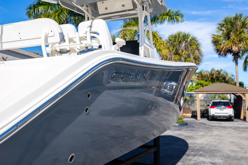 Thumbnail 11 for Used 2019 Cobia 277 CC boat for sale in West Palm Beach, FL