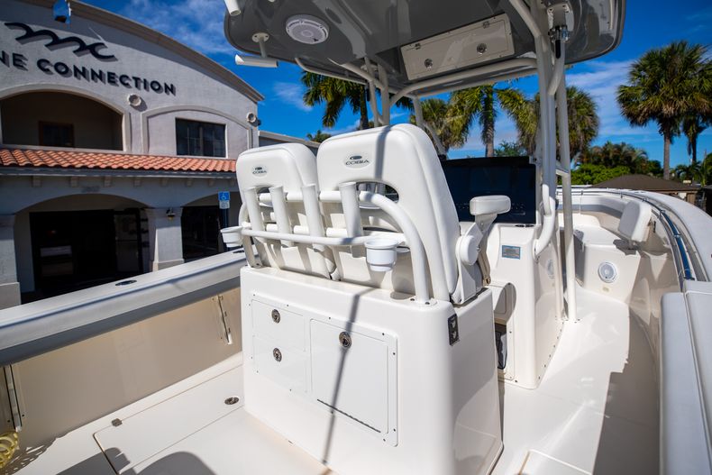 Thumbnail 21 for Used 2019 Cobia 277 CC boat for sale in West Palm Beach, FL