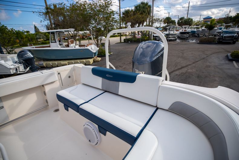 Thumbnail 15 for Used 2019 Robalo R242 Center Console boat for sale in West Palm Beach, FL