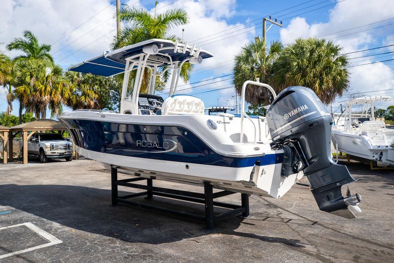 Thumbnail 7 for Used 2019 Robalo R242 Center Console boat for sale in West Palm Beach, FL