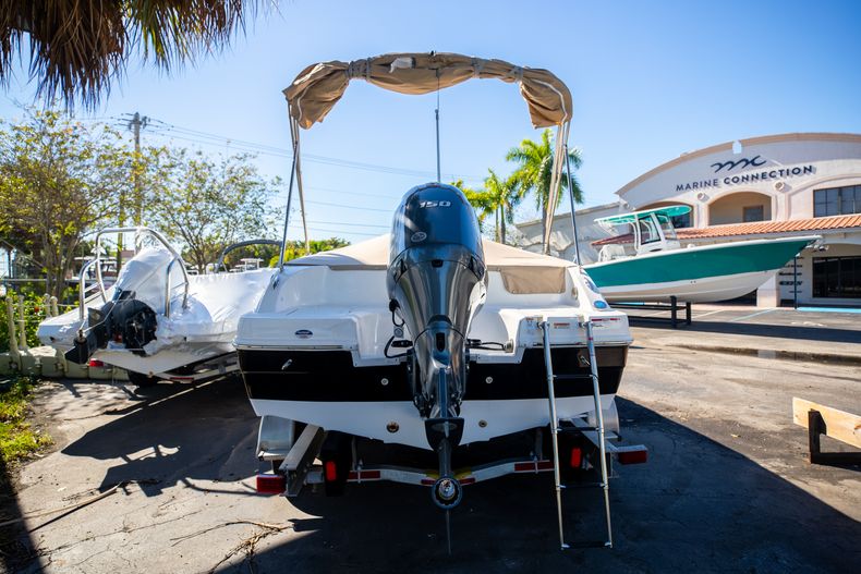 Thumbnail 2 for New 2022 Hurricane SunDeck Sport SS 188 OB boat for sale in West Palm Beach, FL
