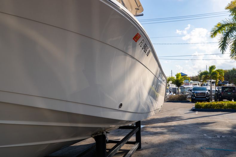 Thumbnail 5 for Used 2019 Cobia 220 CC boat for sale in West Palm Beach, FL