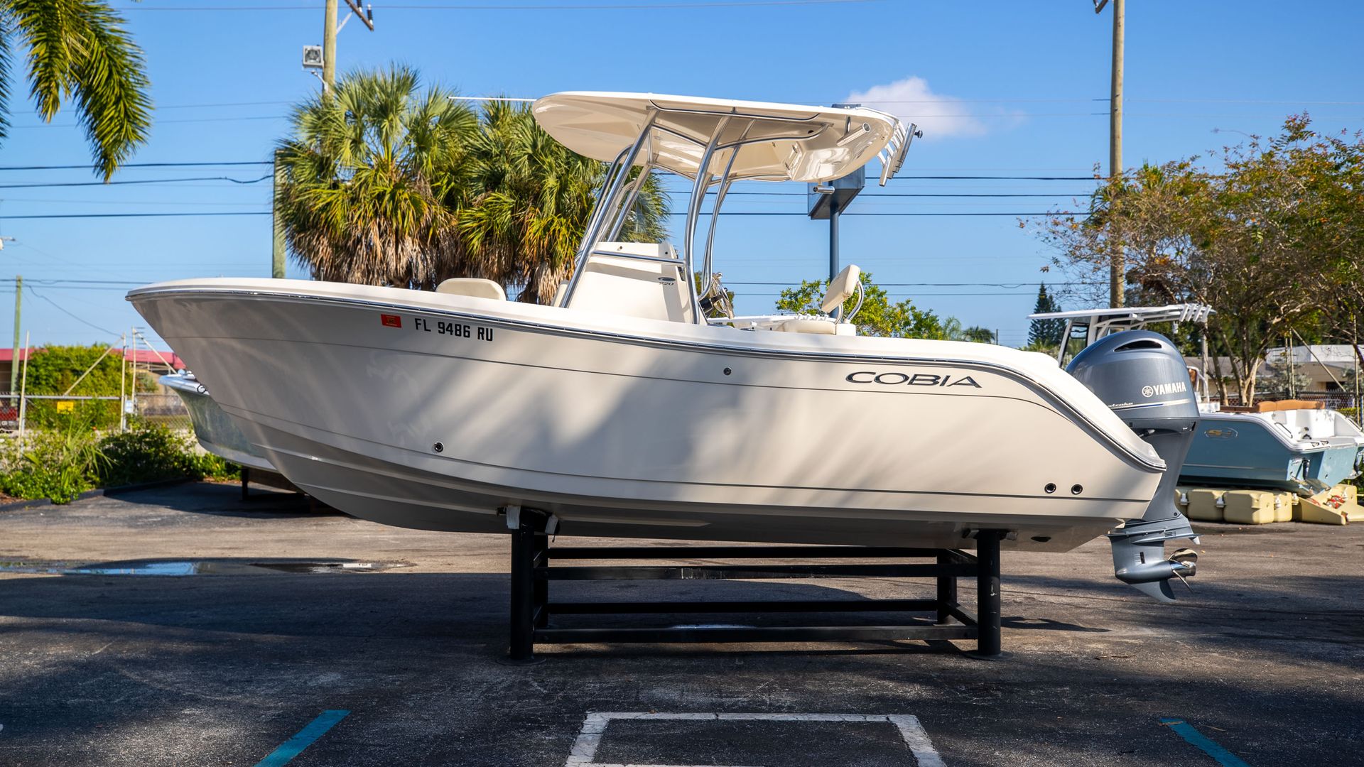 Used 2019 Cobia 220 CC #X056 image 7