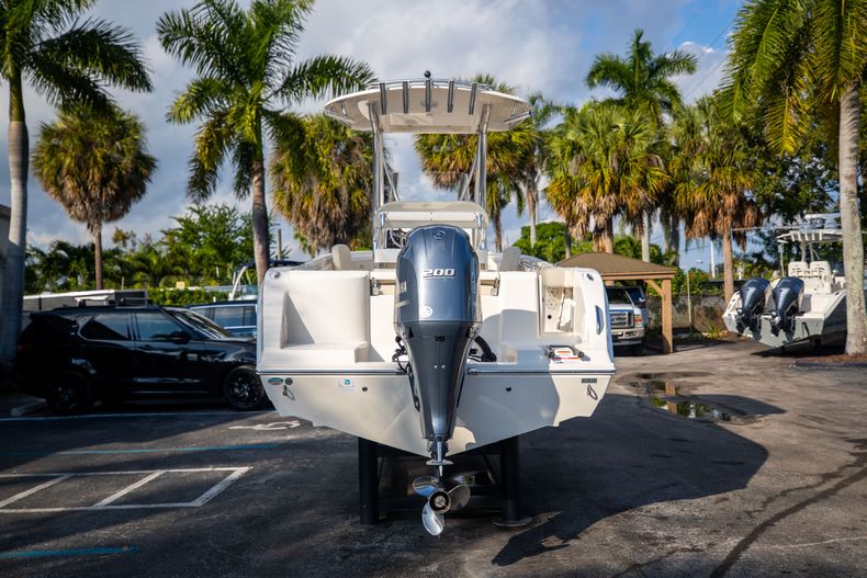 Thumbnail 9 for Used 2019 Cobia 220 CC boat for sale in West Palm Beach, FL