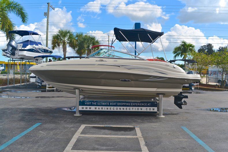 Thumbnail 15 for Used 2005 Sea Ray 200 Sundeck boat for sale in West Palm Beach, FL