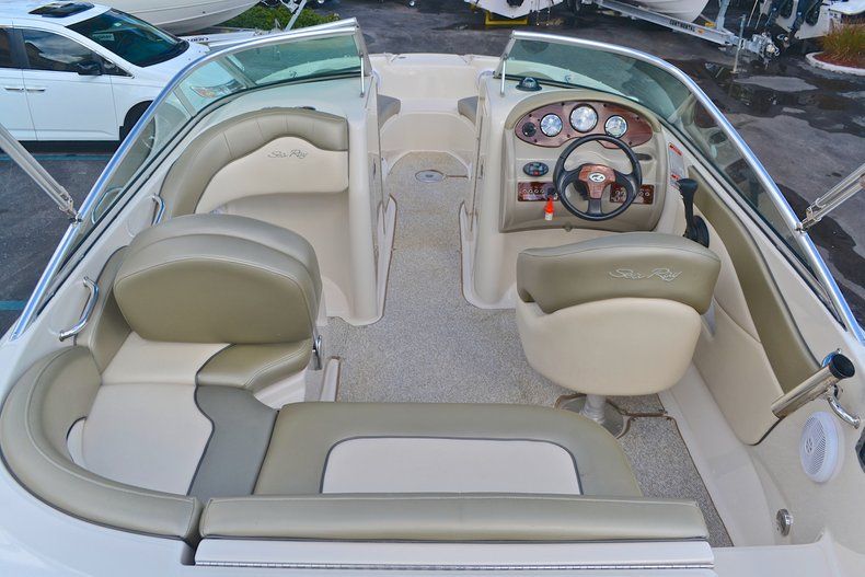 Thumbnail 31 for Used 2005 Sea Ray 200 Sundeck boat for sale in West Palm Beach, FL