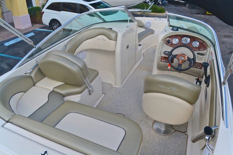 Thumbnail 33 for Used 2005 Sea Ray 200 Sundeck boat for sale in West Palm Beach, FL