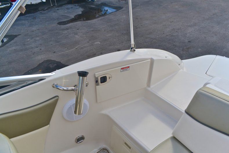 Thumbnail 37 for Used 2005 Sea Ray 200 Sundeck boat for sale in West Palm Beach, FL