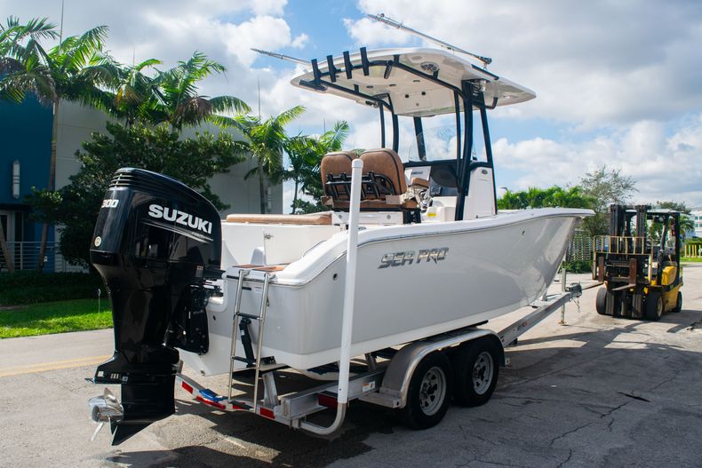 Thumbnail 7 for Used 2021 Sea Pro 239 Center Console boat for sale in Miami, FL