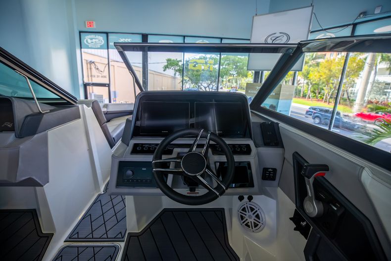 Thumbnail 27 for New 2022 Cobalt R4 OB boat for sale in West Palm Beach, FL