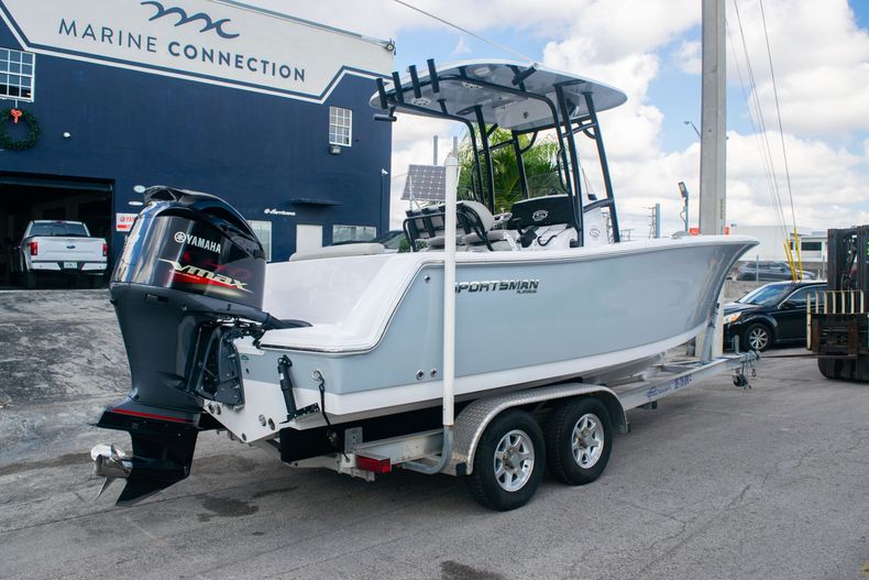 Thumbnail 7 for Used 2021 Sportsman Open 232 Center Console boat for sale in Miami, FL