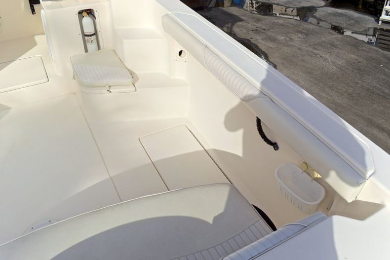 Thumbnail 23 for Used 2008 Seaswirl 2601 Striper Walk Around boat for sale in West Palm Beach, FL