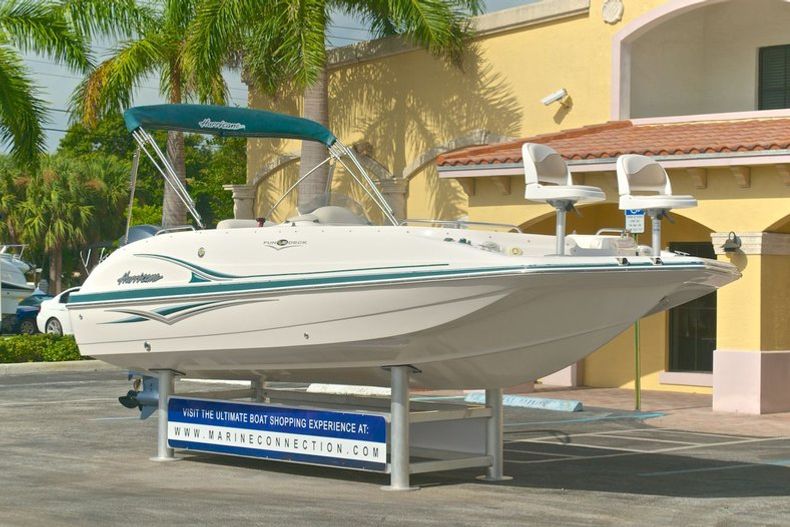 Thumbnail 1 for Used 2005 Hurricane FunDeck GS 202 OB boat for sale in West Palm Beach, FL