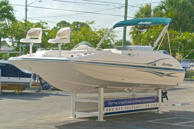 Thumbnail 3 for Used 2005 Hurricane FunDeck GS 202 OB boat for sale in West Palm Beach, FL