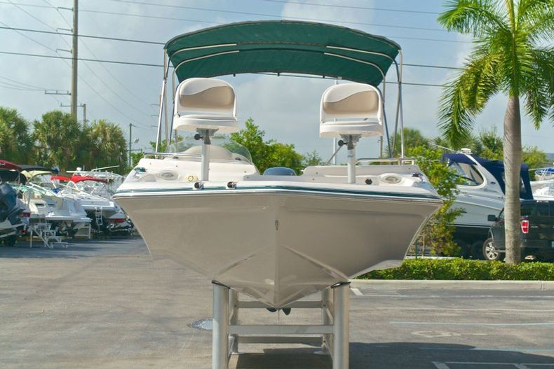 Thumbnail 13 for Used 2005 Hurricane FunDeck GS 202 OB boat for sale in West Palm Beach, FL
