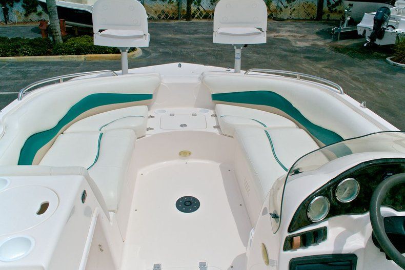 Thumbnail 56 for Used 2005 Hurricane FunDeck GS 202 OB boat for sale in West Palm Beach, FL