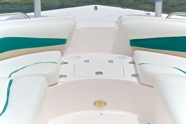 Thumbnail 59 for Used 2005 Hurricane FunDeck GS 202 OB boat for sale in West Palm Beach, FL