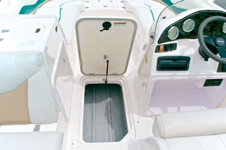 Thumbnail 71 for Used 2005 Hurricane FunDeck GS 202 OB boat for sale in West Palm Beach, FL