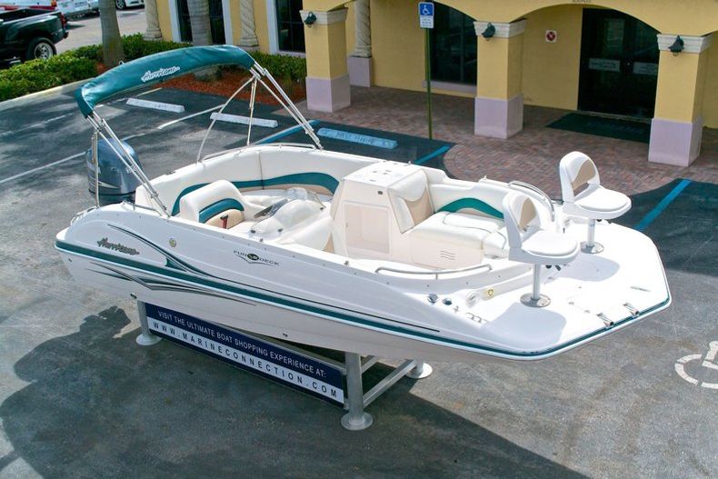 Thumbnail 82 for Used 2005 Hurricane FunDeck GS 202 OB boat for sale in West Palm Beach, FL