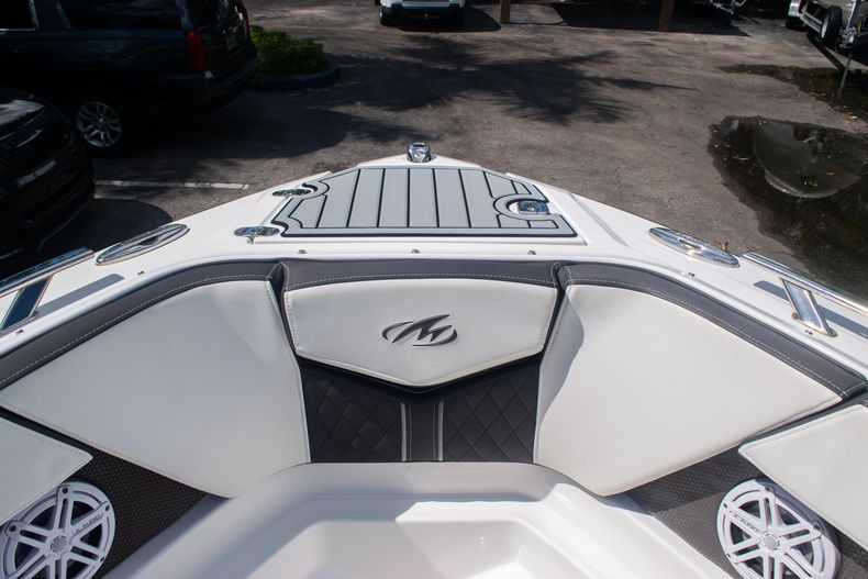 Thumbnail 30 for Used 2020 Monterey 238SS boat for sale in West Palm Beach, FL