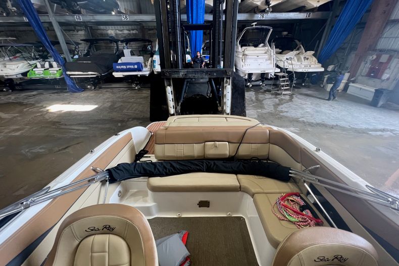 Thumbnail 2 for Used 2015 Sea Ray SLX 230 boat for sale in Aventura, FL