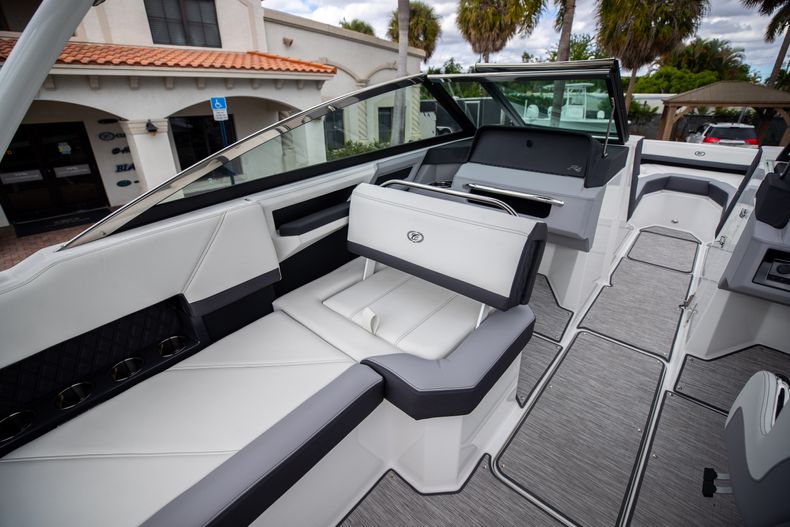 Thumbnail 19 for New 2022 Cobalt R4 OB boat for sale in West Palm Beach, FL