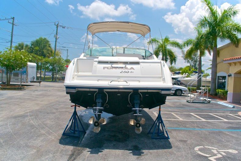 Thumbnail 6 for Used 2003 Formula 280 Sun Sport boat for sale in West Palm Beach, FL
