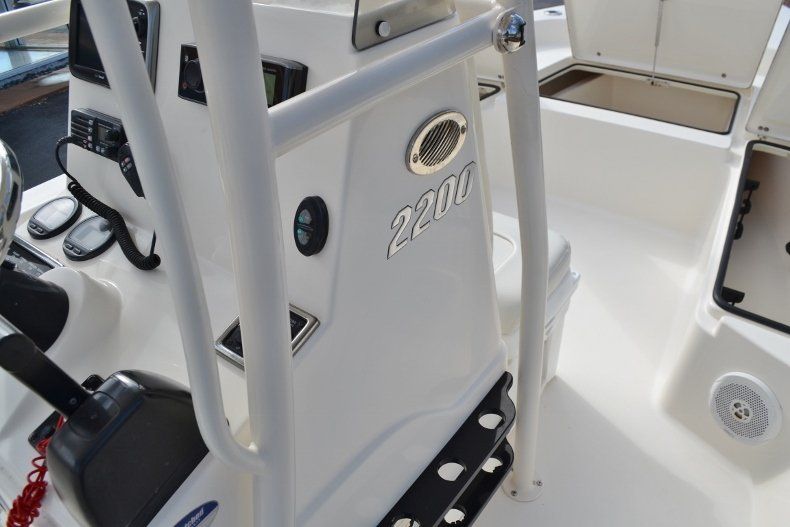 Thumbnail 15 for Used 2013 Pathfinder 2200 TRS Bay Boat boat for sale in Vero Beach, FL