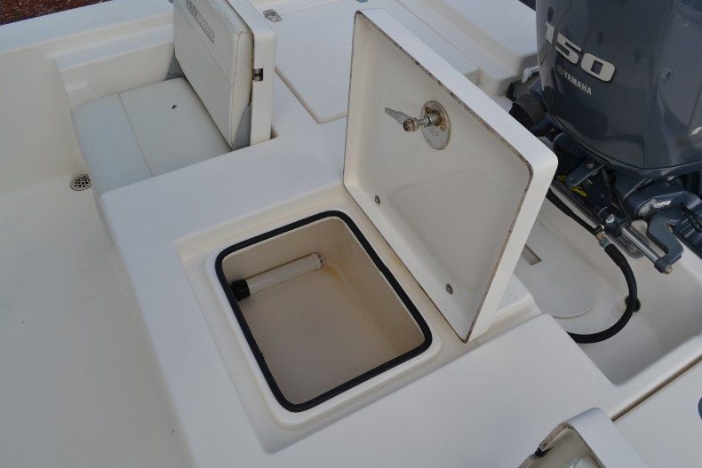 Thumbnail 18 for Used 2013 Pathfinder 2200 TRS Bay Boat boat for sale in Vero Beach, FL