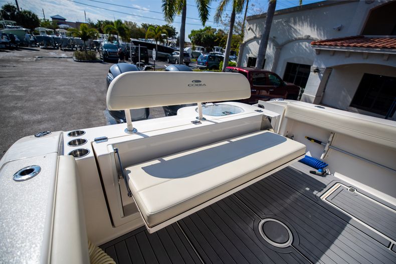 Thumbnail 14 for Used 2019 Cobia 277 CC boat for sale in West Palm Beach, FL