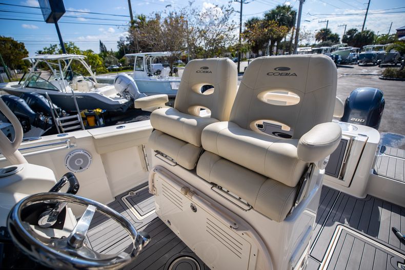 Thumbnail 39 for Used 2019 Cobia 277 CC boat for sale in West Palm Beach, FL