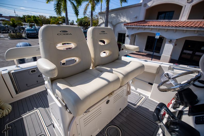 Thumbnail 37 for Used 2019 Cobia 277 CC boat for sale in West Palm Beach, FL