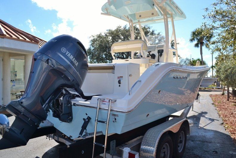 Thumbnail 5 for New 2018 Cobia 220 Center Console boat for sale in Vero Beach, FL