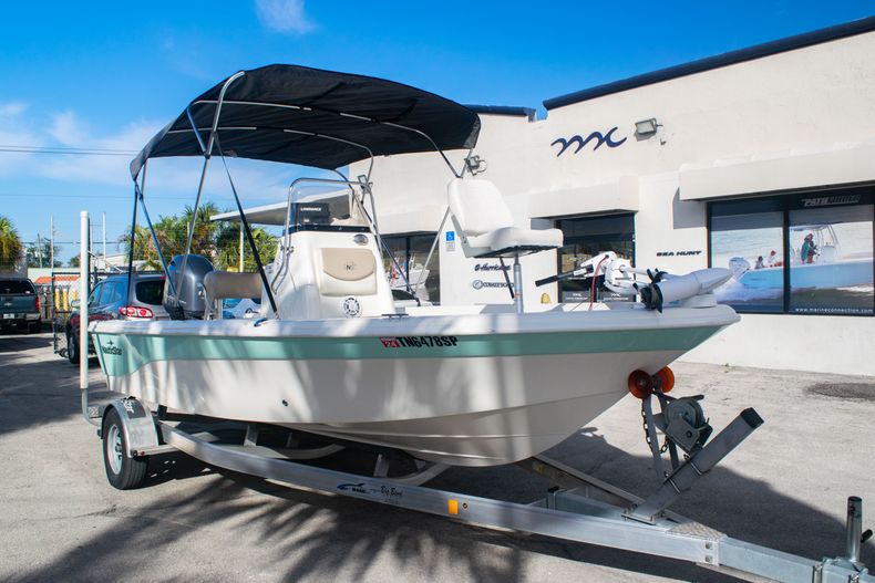 Thumbnail 1 for Used 2017 NauticStar 1910 Bay boat for sale in Fort Lauderdale, FL