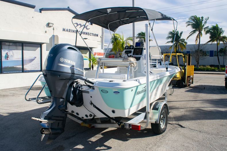 Thumbnail 7 for Used 2017 NauticStar 1910 Bay boat for sale in Fort Lauderdale, FL