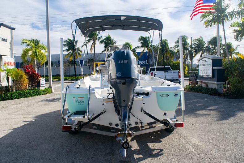 Thumbnail 6 for Used 2017 NauticStar 1910 Bay boat for sale in Fort Lauderdale, FL