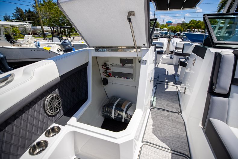 Thumbnail 43 for New 2022 Cobalt R8 OB boat for sale in West Palm Beach, FL
