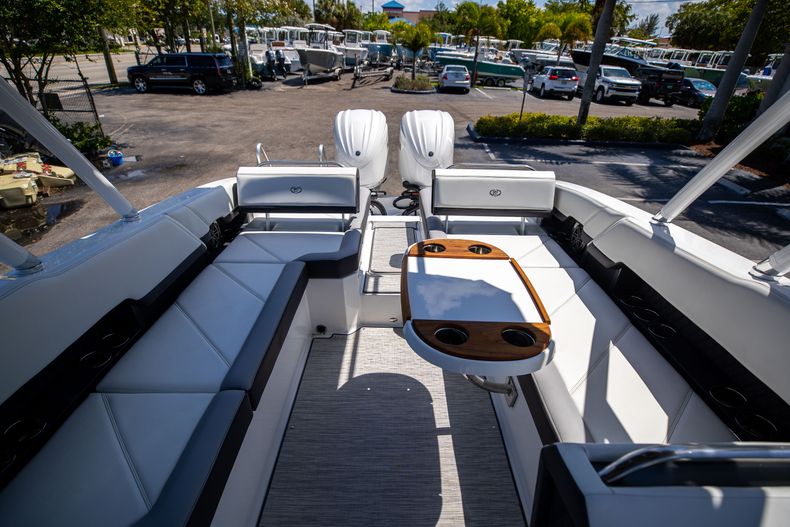 Thumbnail 11 for New 2022 Cobalt R8 OB boat for sale in West Palm Beach, FL