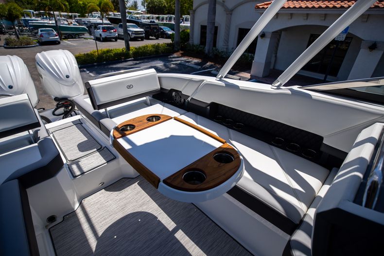 Thumbnail 16 for New 2022 Cobalt R8 OB boat for sale in West Palm Beach, FL